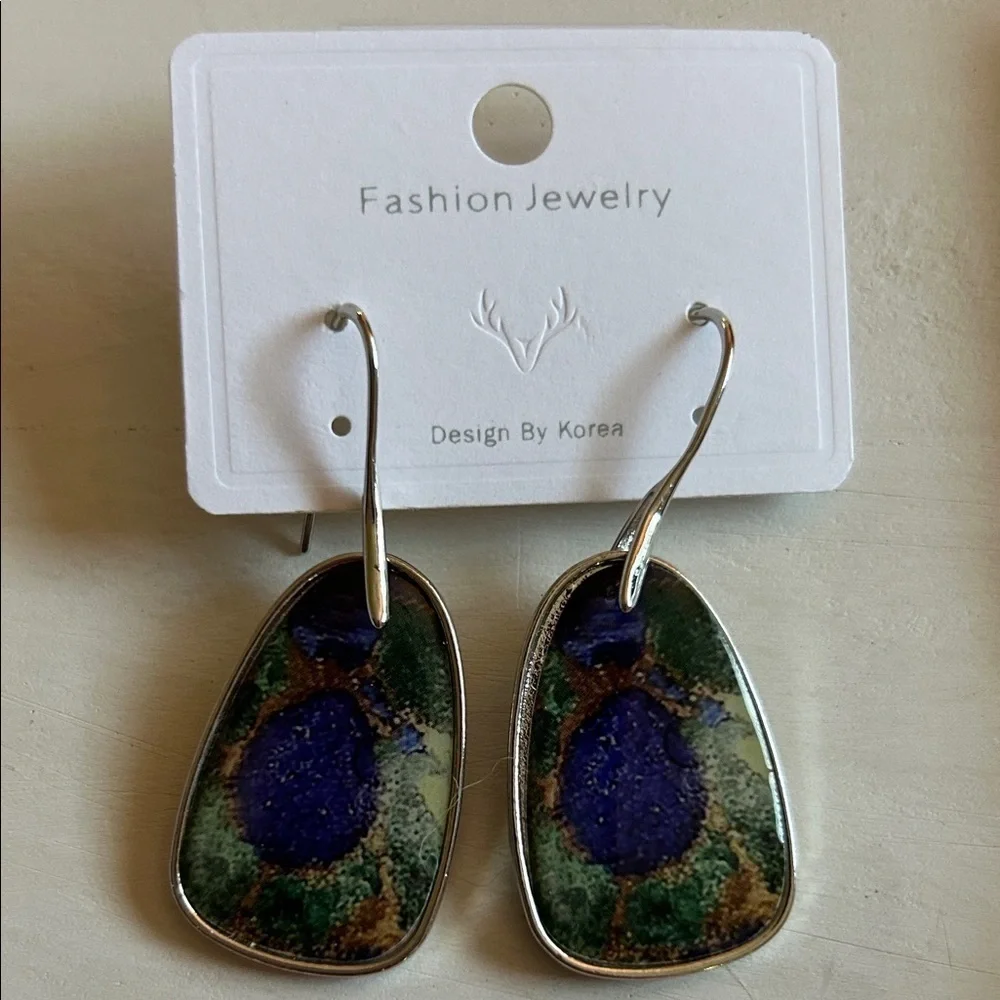 New Bundle of three pair  Fashion Jewelry/ earrings.
